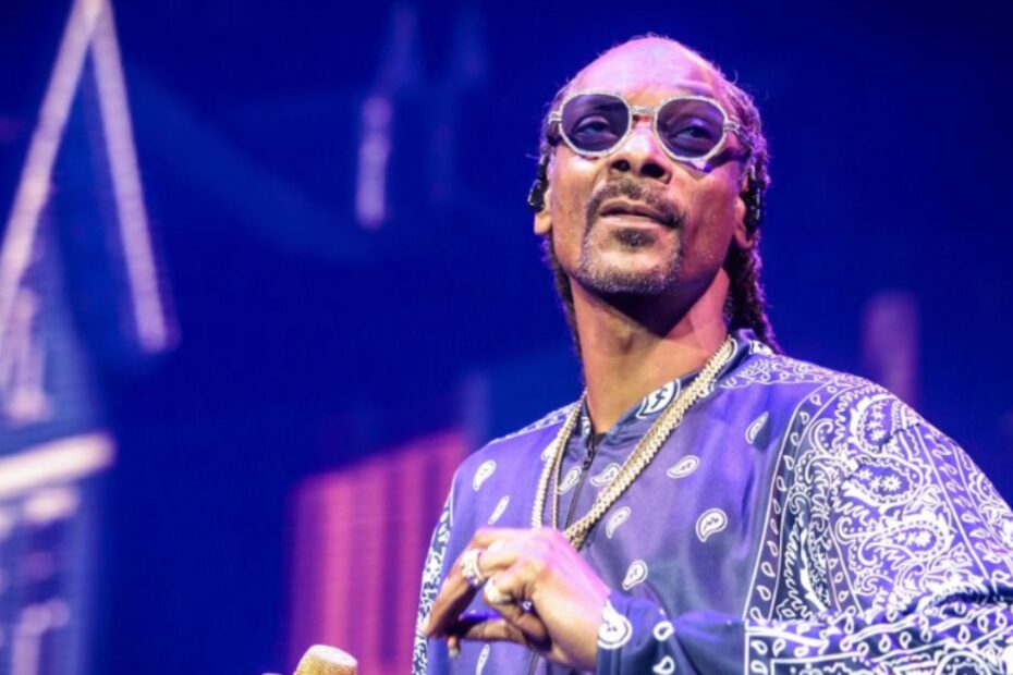 SNOOP DOGG TO BE OLYMPIC TORCHBEARER IN PARIS